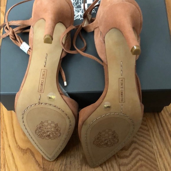NWT!! Vince Camuto Lace up heels - Picture 7 of 7